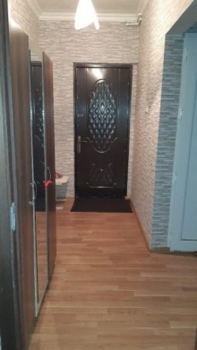 . 8 ci mkr. Tenis akademiyasinin yaninda, ela temirli menzil, -3