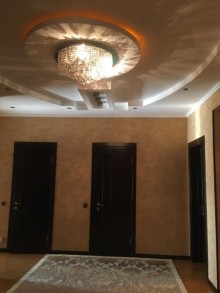 Yasamalda yeni binada 3 otaqli 137 kv/m yaşayış sahəsi olan təmirli sənədli mənzil, -19