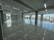 bineqedida tam yeni̇ təmi̇rli̇ obyekt i̇carəyə verilir, -11