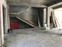 Genclikde Hesen Eliyev kucesinde yol qiragi yeni 5 mertebeli obyekt satilir, -3