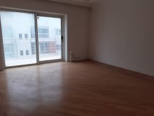 dupleks menzil satilir qafqaz otelin yaninda, -6
