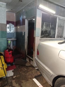 azadliq metrosu terefde moyka almaq, -4