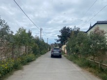 Mərdəkanda  4.5 sot torpaq sahesi Əncirlik marketə çatmamış, -1