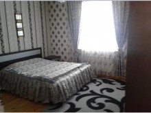 Maştagada kirov dairesine yaxin 128 mektebin tərəfdə həyət evi almaq, -4