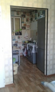 Bineqedi qesebesinde 1 sotda heyet evi satilir, -3