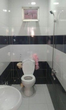 Bineqedi qesebesinde 1 sotda heyet evi satilir, -4