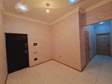 Xırdalanda mərkəzdə heydər parkının qarşısı qazlı liftli binada 2 otaqli menzil, -6