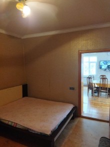 bineqedide 4 sotda iki ev satilir, -13