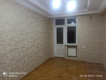 8-ci mikrorayonda 4 otaqli menzil almaq, -5