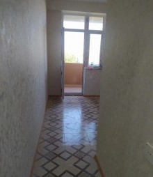 zabratda  2 otaqlı təmirli mənzil almaq, -3