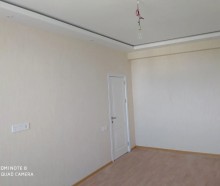 zabratda  2 otaqlı təmirli mənzil almaq, -4