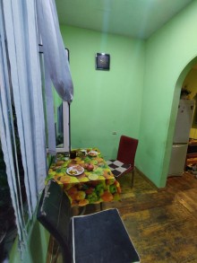 Zabrat qesebesi 81 sayli mektebe  yaxin ev almaq, -6