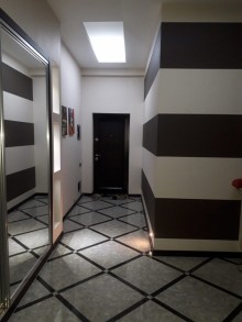 yasamalda 4 otaqli menzil almaq yeni binada, -7