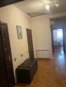 azadliq metrosu terefde 2 otaqli menzil almaq, -1