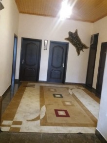 Zabratda heyet evi satilir 4 sot, -5