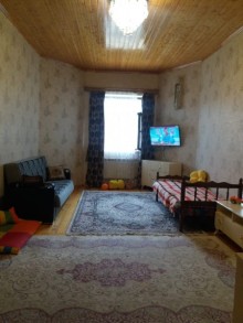 Zabratda heyet evi satilir 4 sot, -6
