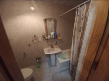 Xirdalanda Xezine sadliq evi yaninda emlak, -2