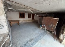 Xirdalanda Xezine sadliq evi yaninda emlak, -14