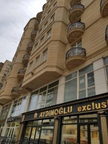 3 otaqlı Mənzil azadlıq küçəsi və Həsən Əliyev küçəsinin kəsişməsində yerləşir, -1