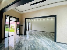 merdekanda heyet evleri 295.000 manat, -8