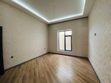 merdekanda heyet evleri 295.000 manat, -9