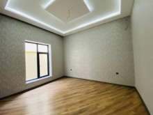 merdekanda heyet evleri 295.000 manat, -14
