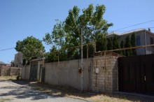 Masazirda 3 mertebe 9 otaqli ev satisi, -5