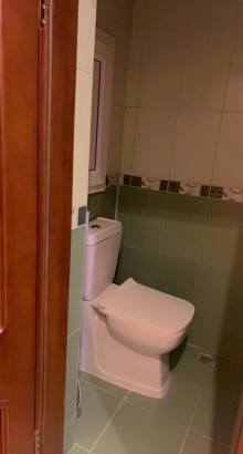 7ci mikrrayonda 3 otaqli menzil almaq metroya yaxin, -10