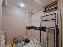 Xırdalanda mərkəzdə təzə bazarın yaxınlığı Yeni Tikili 2 otaqli, -6
