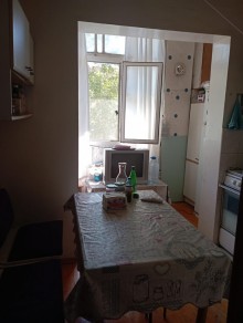 yasamalda kohne binada 3 otaqli evler, -2
