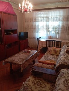 yasamalda kohne binada 3 otaqli evler, -7