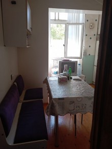 yasamalda kohne binada 3 otaqli evler, -8