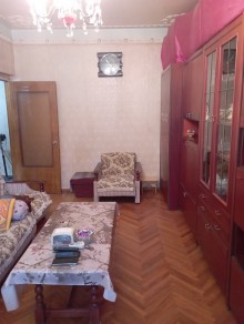yasamalda kohne binada 3 otaqli evler, -9