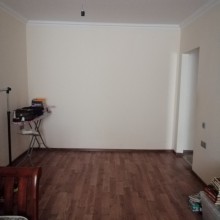qrayevde kohne binada 1 otaqli menzil almaq, -3