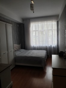 Binəqədi rayonu Mİr Cəlal küçəsində 9-cu mikrorayonda menzil, -3