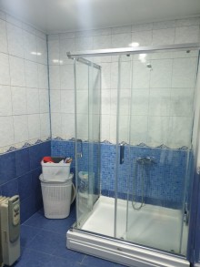 Binəqədi rayonu Mİr Cəlal küçəsində 9-cu mikrorayonda menzil, -6