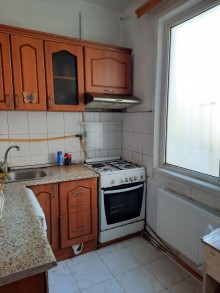4-cü mikrorayonda 2 otaqli mənzil satilir, -3