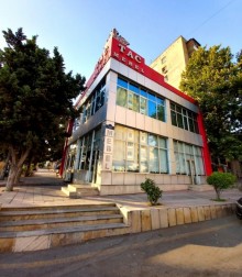 Neftçi̇lər metrosunun yani 3 mərtəbəli̇ tam təmi̇rli̇ obyekt kirayesi, -1