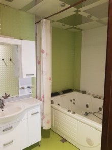 Niagara restoranıyla üzbəüz yeni binada menzil almaq 3 otaqli, -12