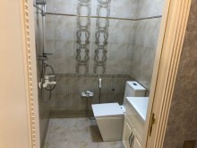 bakida 3 otaqli kiraye ev, -8