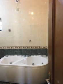 Bakı Badamdar qəsəbəsində kirayə ev 2200 azn, -15