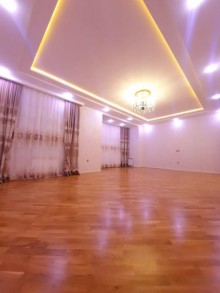 Şüvəlanda yeni aglayli ev/villa almaq 500 kv/m, -12