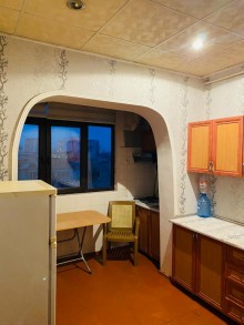 Nəsimi metro stansiyasında 2 otaqlı mənzil almaq, -3