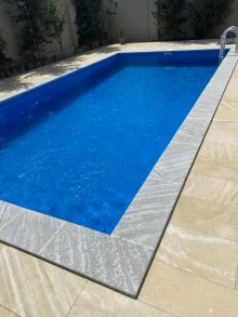 Şüvəlan Mayak bağlarında əla təmirli villa satilir, -3