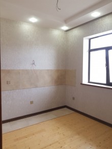 Məhəmmədi qəsəbəsində ev almaq, yoldan 50 metr, -4