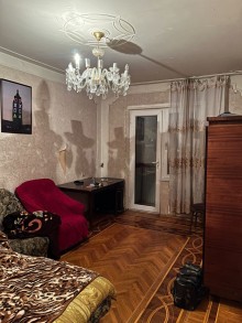 7-ci mikrorayonda da 2 otaqli mənzil almaq 9cu mertebe, -1