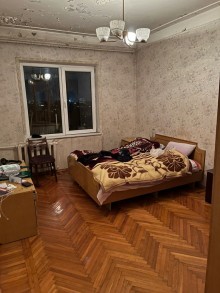 7-ci mikrorayonda da 2 otaqli mənzil almaq 9cu mertebe, -2