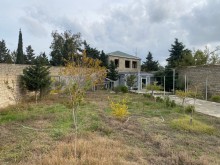 Merdekan qesebesinde cox prestijli bir yerde, "Makaronnu"da torpaq, -1