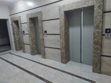 Bakı şəhərində, Xətai rayonu Xocalı parkına yaxın yeni tikili binada 3 otaqlı mənzil almaq, -3