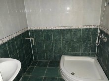 Bakida Həzi Aslanov qesebesinde 3 otaqli menzil satilir, -9
